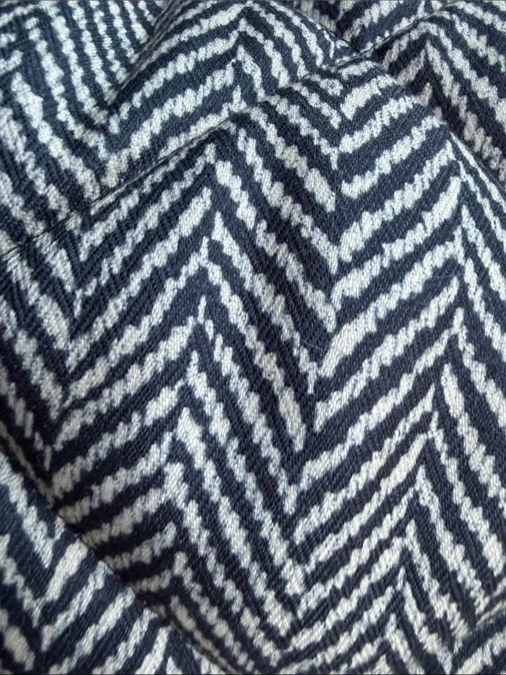 J. Crew Women’s Quilted Herringbone Vest - Black & Cream, Size XS.
